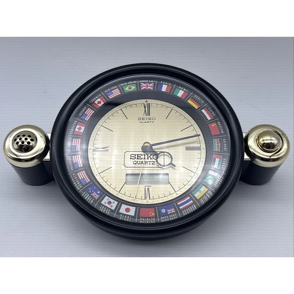 VTG RARE DESK WORLD TIME DUAL TIME  ANALOG DIGITAL ALARM QUARTZ CLOCK 
